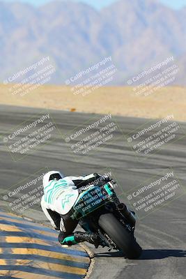 media/Feb-06-2025-Racers Edge (Thu) [[c17ed6f7b1]]/2-B Group/Session 4 End (Turn 10 Backside)/